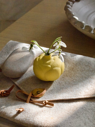 Vas FlowerBud Yellow