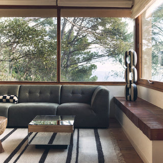 Sculpture Monochrome