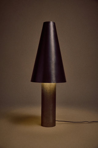 Bordslampa Metal Cone