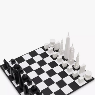 Schack, London VS New York, Ihopfällbart