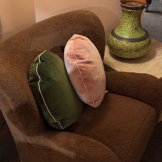 Armchair Leonard