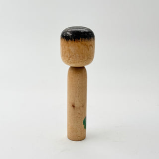 Dentō Kokeshi, Blomma 18cm