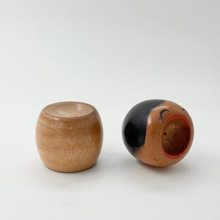 Kokeshi (Sōsaku) Sato Kōson ø6cm