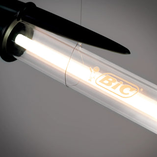 BIC Lampa Svart