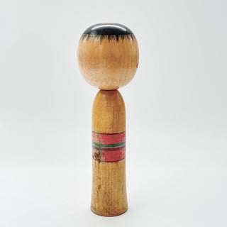 Dentō Kokeshi Yajiro 24cm