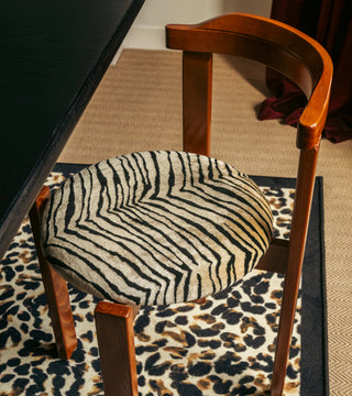 Chair Laura, Tiger Velvet & Wood