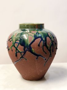 Vintage Vas 